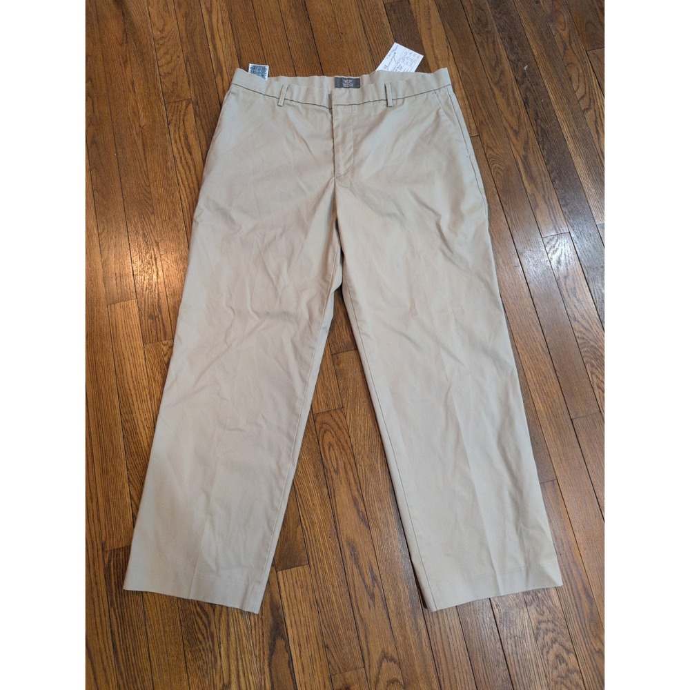 Mens Dockers D3 Classic Fit Khaki Beige No Iron Stretch Flat Front Pants 36x30